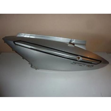 [PRODUIT D'OCCASION] Coque arrière gauche origine pour scooter Sym 125 GTS 2007