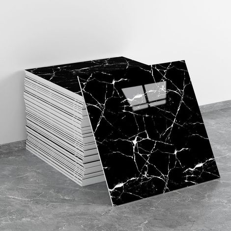 Un ensemble de 10 panneaux de papier peint autocollants à motif marbre (il ne s'agit pas de véritables carreaux, dimensions : 30 x 30 cm)