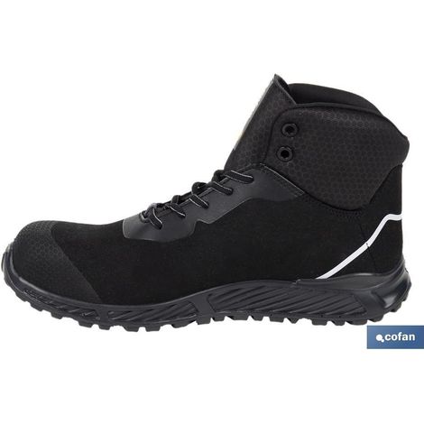 COFAN bota s-3 modelo wings pro talla 47 , Bota de Seguridad S3 Modelo Wings Pro con un diseño moderno. Esta bota cuenta con ESD para trabajos en zonas EPA. Además, es apta para to (1/4)