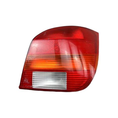 Feu Arrieree Droit FORD Fiesta 94-96 [PRODUIT D'OCCASION]♻️7070864 (1/2)