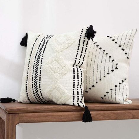 Boho Cushion Covers 45x45cm, Decorative Soft Pillowcases with Tufted Tassels Home Decor Throw Pillow Covers for Sofa Bed Chair Bedroom Living Room (1/5)