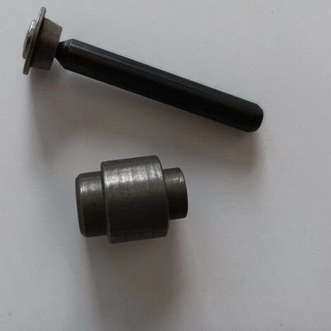 Les raccords de piston de pompe à huile haute pression conviennent aux références C6 079127026AB, 03H127025E et 06E127025G. (1/4)