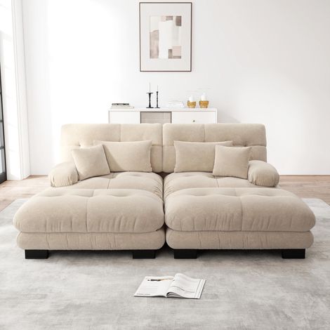 Canapé d'angle Cloud pour salon, canapé deux places en chenille marron clair avec 2 coussins lombaires et 2 coussins décoratifs, canapé capitonné avec larges accoudoirs et 2 poufs.