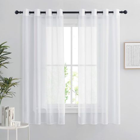 Tigrezy Rideaux Voilages Blanc - Lot de 2 Rideau Court 140 x 160 cm Décoration de Maison Chambre Cuisine. Organza Tulle avec Oeillets Transparent Lumineux Filtrer. Blanc (1/5)