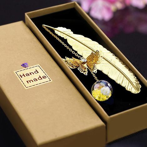 Lesezeichen aus Metall mit Federmotiv (Gelber Diamant, weiße Blume), Valentinstags- und Geburtstagsgeschenk für Frauen, Mädchen, Freundinnen und Lehrerinnen (1/5)