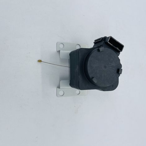 Nouvel extracteur de moteur de vidange à deux trous pour machines à laver Samsung (1/4)