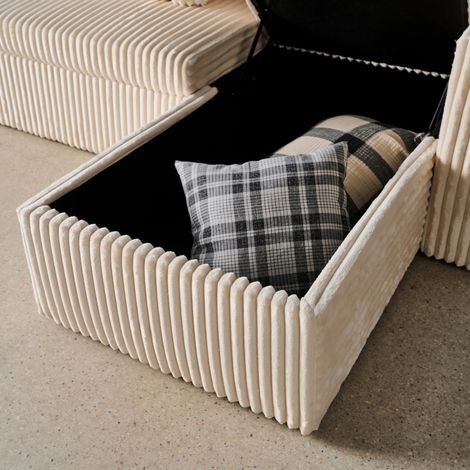 Sweeek – Canapé d'angle réversible convertible en tissu effet fourrure blanc crème – Coffre de rangement – Dimensions 219x147cm – Couchage 120x190cm (1/5)