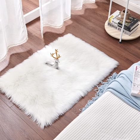 Cojín de sofá de lana sintética de lujo de piel de oveja sintética. Decora tu sala de estar y dormitorio (blanco, 60 x 90 cm). (1/3)