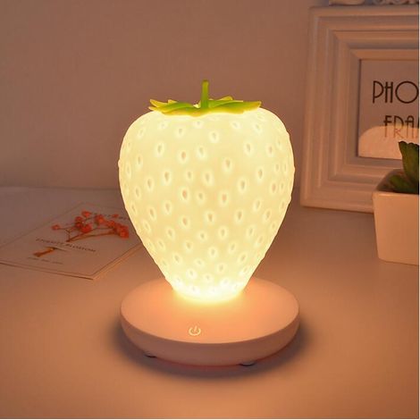 Lampe Veilleuse En Forme De Fraise - Veilleuse Led Pour Chambre D Enfant - 3 Niveaux De Luminosité Avec Commande Tactile - Alimentation Usb - 1 Pièce (1/5)