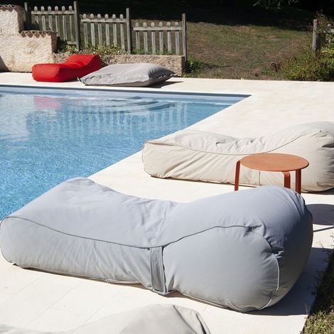 Pouf de jardin ergonomique en toile Oléfine déperlant – Résistant aux UV et à l'eau salée – Garnissage en billes de polystyrène haute densité – Cotton Wood (1/5)