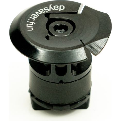 1 Stan's Incredible Dart Handlebar Mount