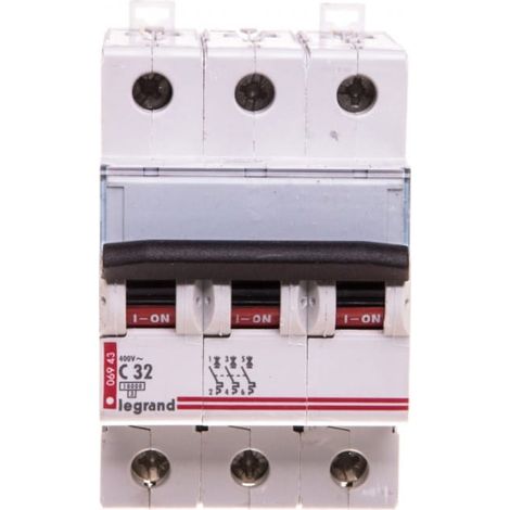 Disjoncteur 3P C 32A 10kA AC S313 TX3 404225