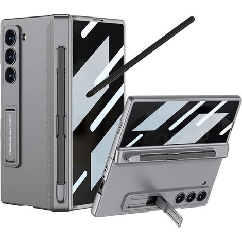 Progettata specificamente per il Samsung Galaxy Z Fold 6, è compatibile con pennini, pellicole protettive per la privacy, supporti, cerniere magnetiche e slot per S Pen.