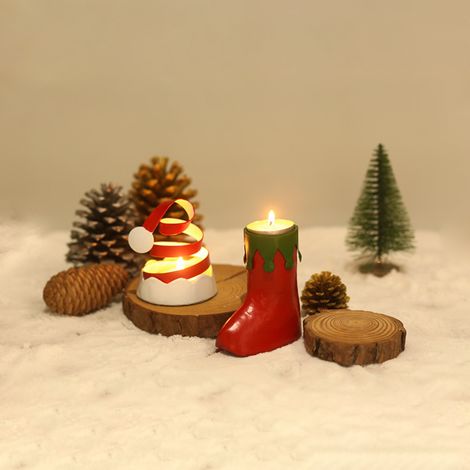 Lot de 3 bougeoirs décoratifs de Noël en fer, motif chapeau et bottes. (1/5)