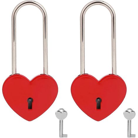 Un ensemble de cadenas d'amour rouges en forme de cœur avec leurs clés pour boîtes à bijoux (1/5)