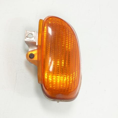 [PRODUIT D'OCCASION] Clignotant arrière droit origine pour scooter Yamaha 50 Neos 1997 (1/2)