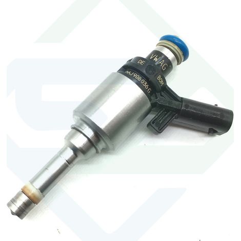 Fuel injector 06J906036G suitable for Volkswagen, Audi, Magotan, A4, A6 1.8T and 2.0T engines. (1/5)