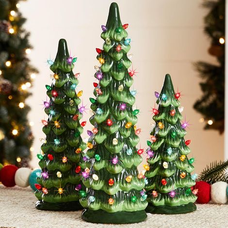 Set aus 3 Keramik-Weihnachtsbäumen, beleuchtet und handbemalt, mit mehrfarbigen Glühbirnen und grünen LED-Lichtern – Grün (1/5)