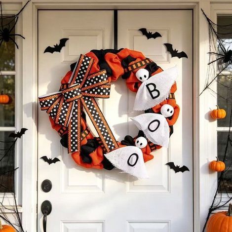 Halloween-Stoffkranz – Kürbisbuchstaben und -gesicht – Wanddeko – Originelles Bastelprojekt – Zuhause (1/5)