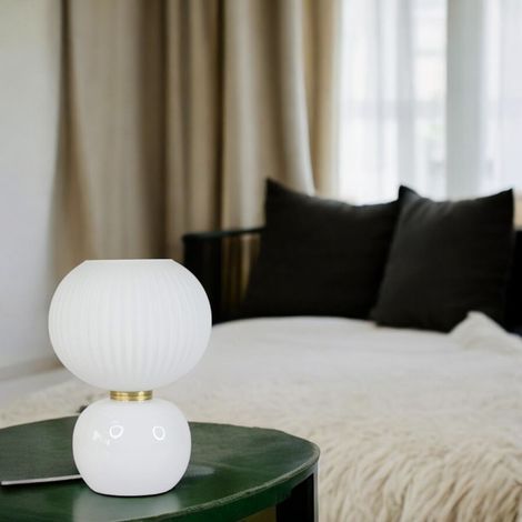 Lampe de chevet en verre blanc Adonis (1/4)