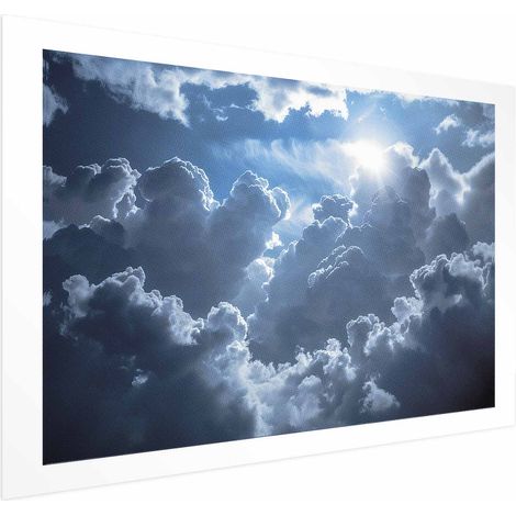 Poster – Animierte Szenerie: Sonne im Kampf mit Wolken (1/4)