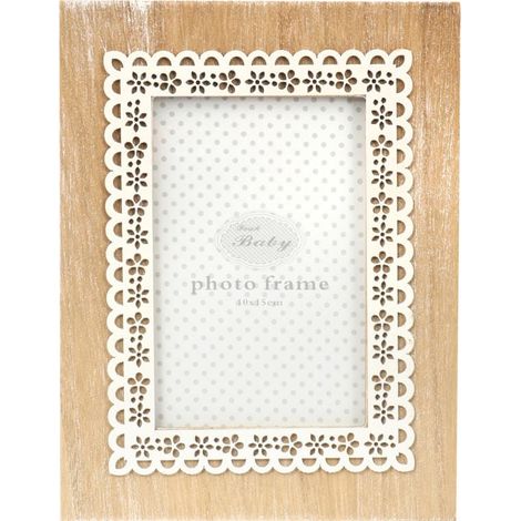 Cornice portafoto in legno con effetto anticato e decorazione in pizzo. (1/2)