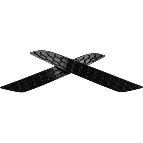 2 Stück glänzend schwarze Wabenreflektoren hinten als Ersatz für VW Golf MK7.5 GTD R 2017-2020 (Set) (1/5)