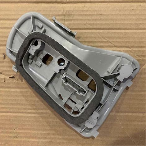 6Q6945257F Soporte de bombilla para luz trasera izquierda para 9N 2005-2010 (1/4)
