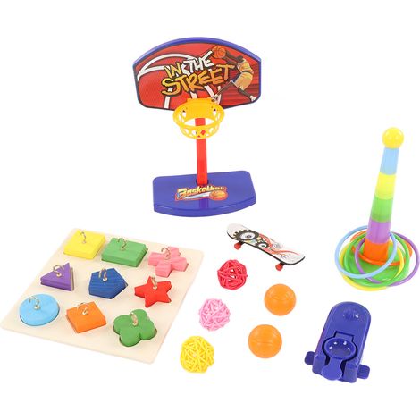 Papageien-Spielzeugset: Buntes Basketball-Skateboard-Spielzeug zum Stressabbau, Puzzle-Stapelspiel, Sepak Takraw-Vogelspielzeug (1/5)