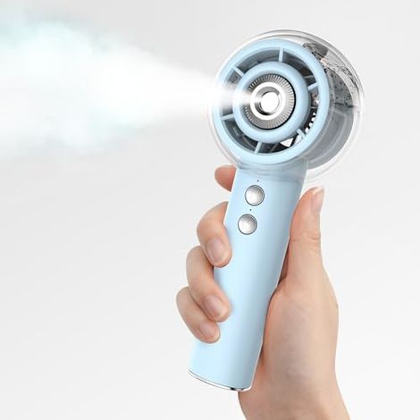 BreezeBoost Tragbarer Sprühventilator, Handventilator mit Wassernebel, 6000 mAh, wiederaufladbarer Akku, 30 ml Wassertank, Hochgeschwindigkeits-Luftstrom, Mini-Sprühnebel, Geschenke für Damen, Herren (1/5)
