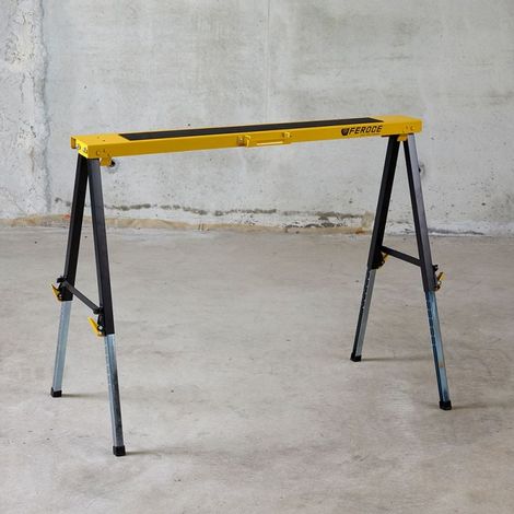 Tréteau télescopique pliable 150 Kg – Hauteur réglable de 64.5 à 91 cm – Plateau anti-dérapant – 4 patins striés pour stabilité – Feroce (1/5)