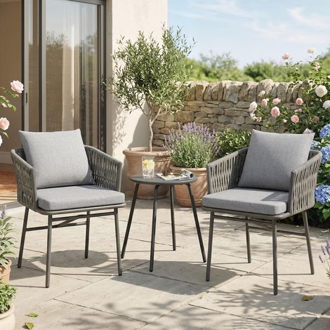 Ensemble de mobilier de jardin 3 pièces. 2 chaises. 1 table. style bistro. rotin synthétique. structure en acier. table en métal. 4 coussins. gris (1/5)