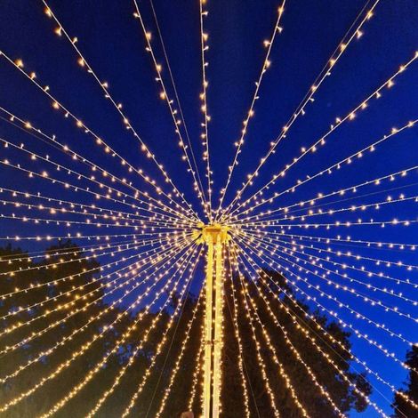 Plafond lumineux en étoile 8 guirlandes de 10m 800 led animée blanc chaud IP44 Smart Connect Lotti (1/5)