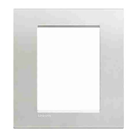 BTILNA4826AG Plaque carrée pour module Livinglight 3+3
