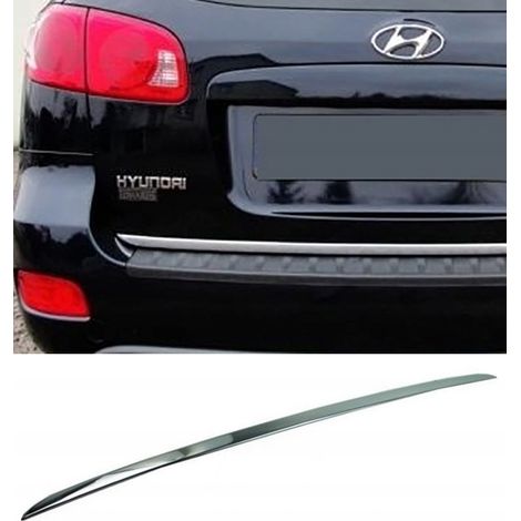 Embellecedor cromado para el portón trasero del Hyundai Santa Fe II 2 (1/5)
