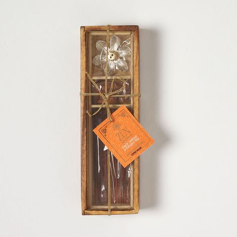 HOMESCAPES Zen Incense Gift Set – Dark Amber & Ginger Lily (1/5)