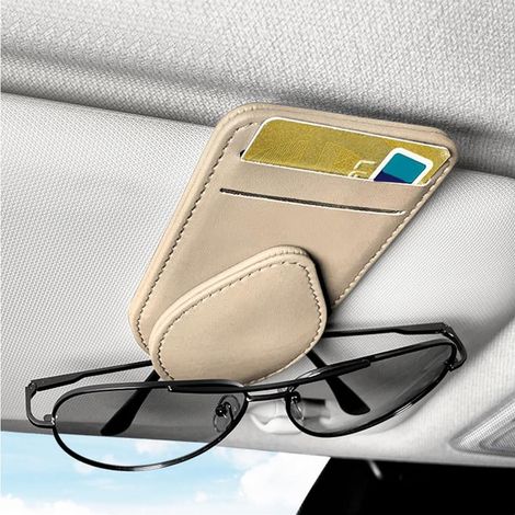 Portaocchiali magnetico per auto, portaocchiali in pelle per auto con 2 scomparti per carte, accessorio versatile per interni auto per riporre occhiali da sole e carte (beige)