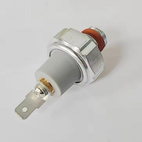 Der Öldrucksensor 1258A002 MD138993 ist für Mitsubishi Lancer, Outlander und Pajero L200 geeignet. (1/4)