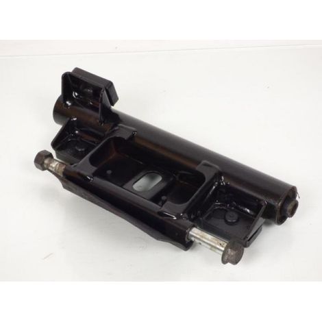 [PRODUIT D'OCCASION] Support moteur origine pour scooter Suzuki 125 Burgman 2002-2006 (1/2)