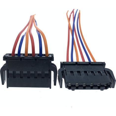 Compatible avec la prise de feu arrière, le connecteur de circuit imprimé et le faisceau de câbles des Skoda Octavia Classic (2007-2014) -- JB1390-6P