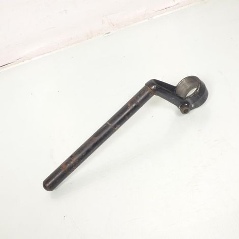 [PRODUIT D'OCCASION] Guidon bracelet gauche Ø22mm origine pour moto ou scooter fourche (1/3)