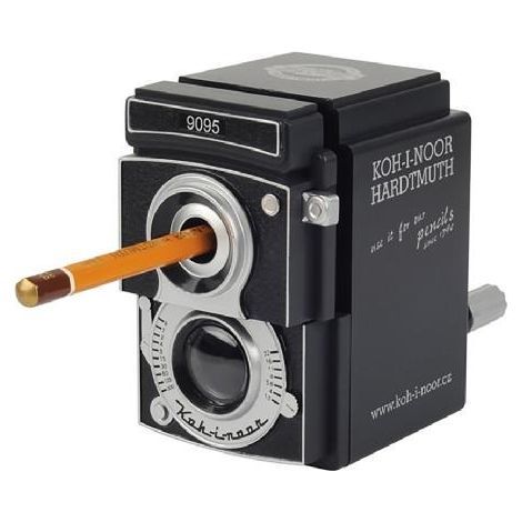 Affilatrice per fotocamere a manovella (1/2)