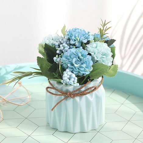 Strauß künstlicher blauer Hortensien mit Vase zur Tischdekoration (1/5)