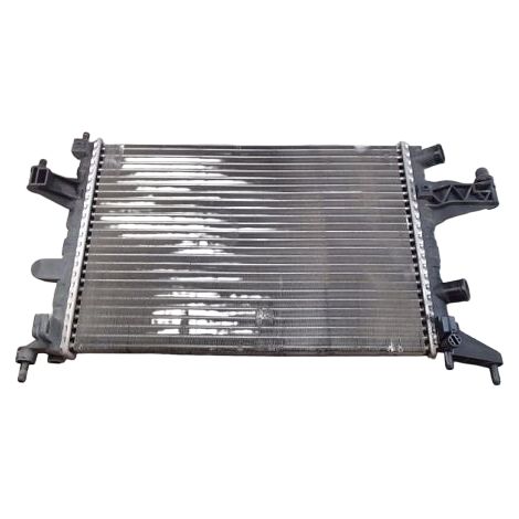 Radiateur OPEL Corsa (c) 03-06 [PRODUIT D'OCCASION]♻️95513834 (1/2)