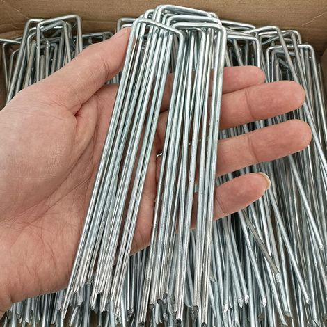 Agrafes de jardin en U galvanisées – Lot de 50 – 15 cm – Acier robuste anti-rouille – Pour fixation toile paillage, géotextile, gazon synthétique – Résistantes intempéries (1/5)