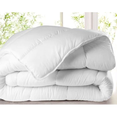 Couette - 100% Polyester - 220 x 240 cm - Tempérée - 380 g/m² - Blanc