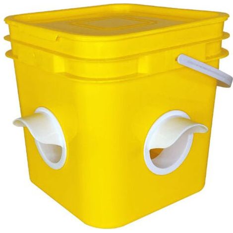 Mangeoire abreuvoir pour poulailler – Kit d'alimentation 4 ports étanche – Distribution automatique – Économie 15-30% sur alimentation (1/4)