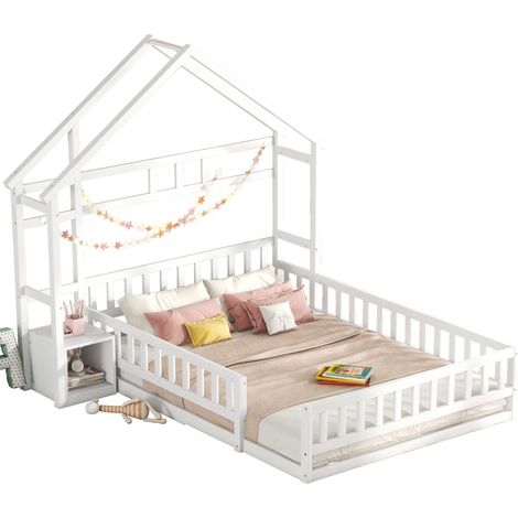 Lit cabane enfant 140 x 200 cm avec barrière de sécurité, chevet intégré et accès facile, en bois de pin blanc pour chambre enfant - CHICFURN (1/5)