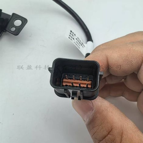 95760B8650 is suitable for 17-19 year old Hyundai Santa Fe car cameras. (95760-B8650 body camera) (1/4)