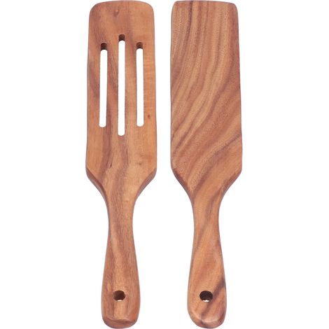 Lot de 2 spatules ajourées en bois simple avec long manche pour la préparation et le mélange de salades. (1/5)